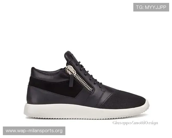 在米兰宣言官方旗舰店选购优质鞋履配饰让你的整体造型更加完美无瑕